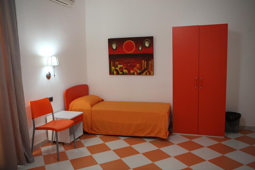 Mediterraneo Mare E Sole Marina di Palma Phòng bức ảnh