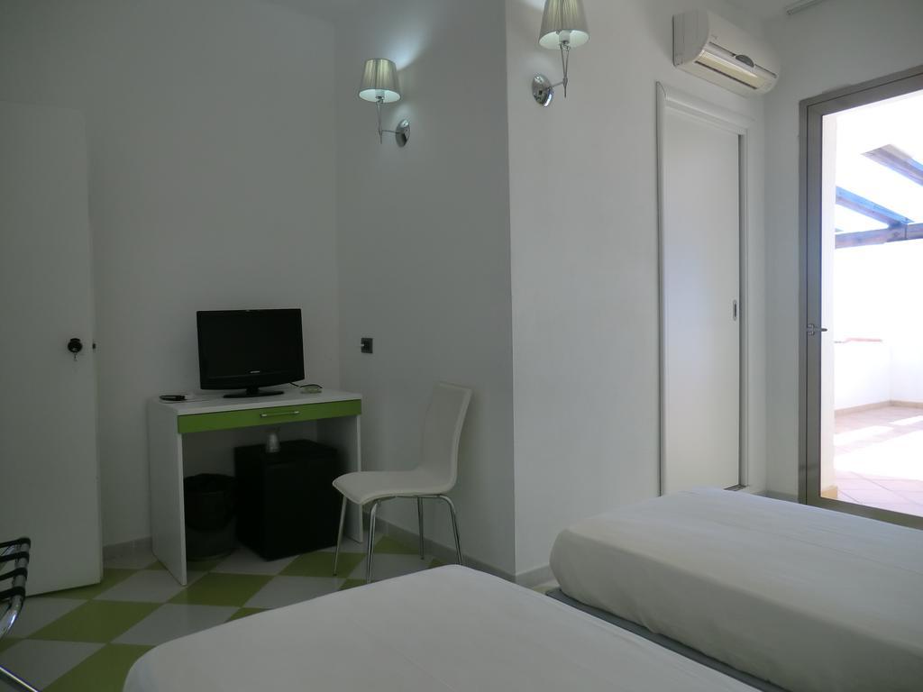 Mediterraneo Mare E Sole Marina di Palma Ngoại thất bức ảnh